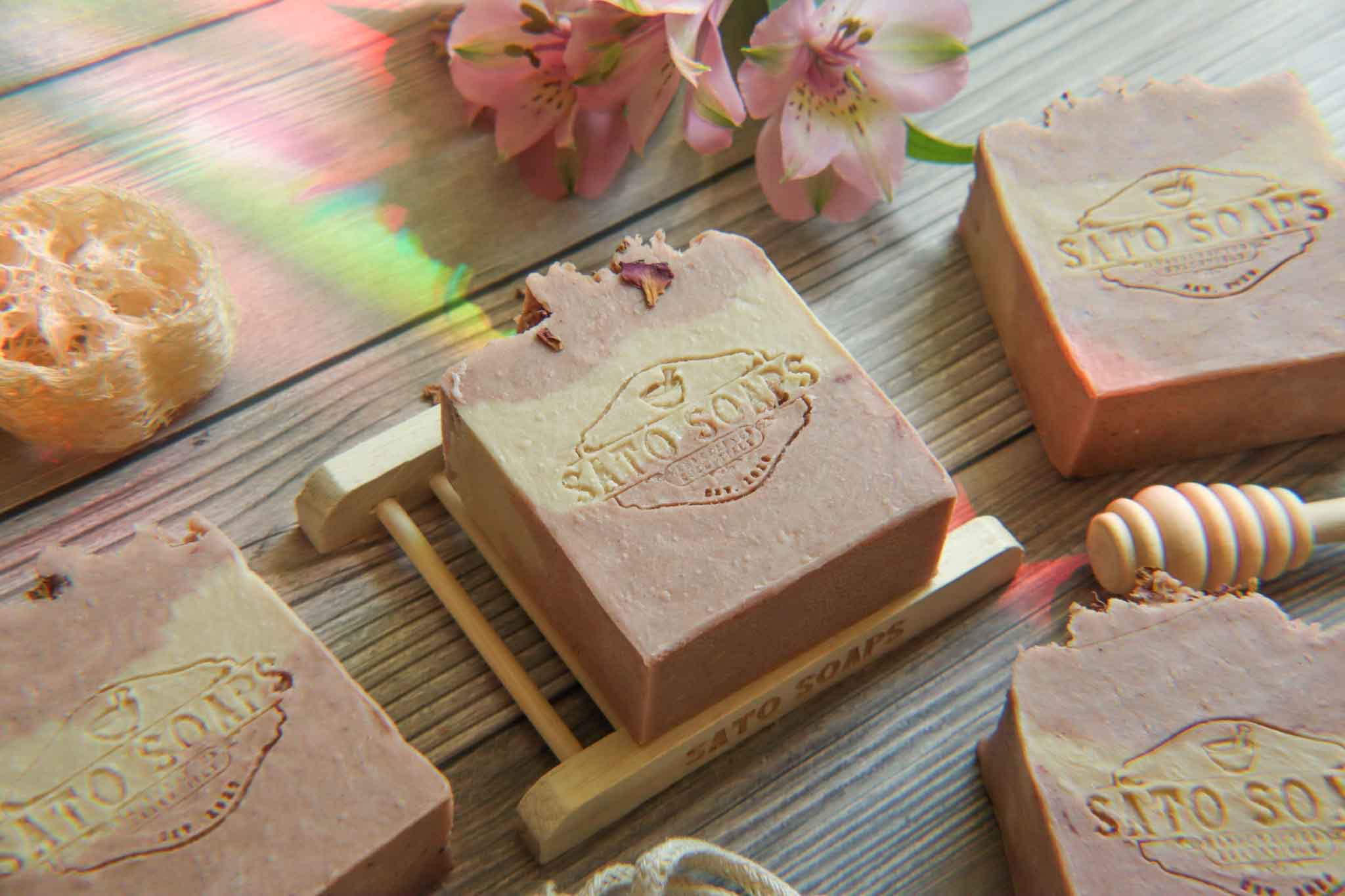 Perfect Woman (Goatmilk and Shea Butter with Rose Seed Body Soap Bar)