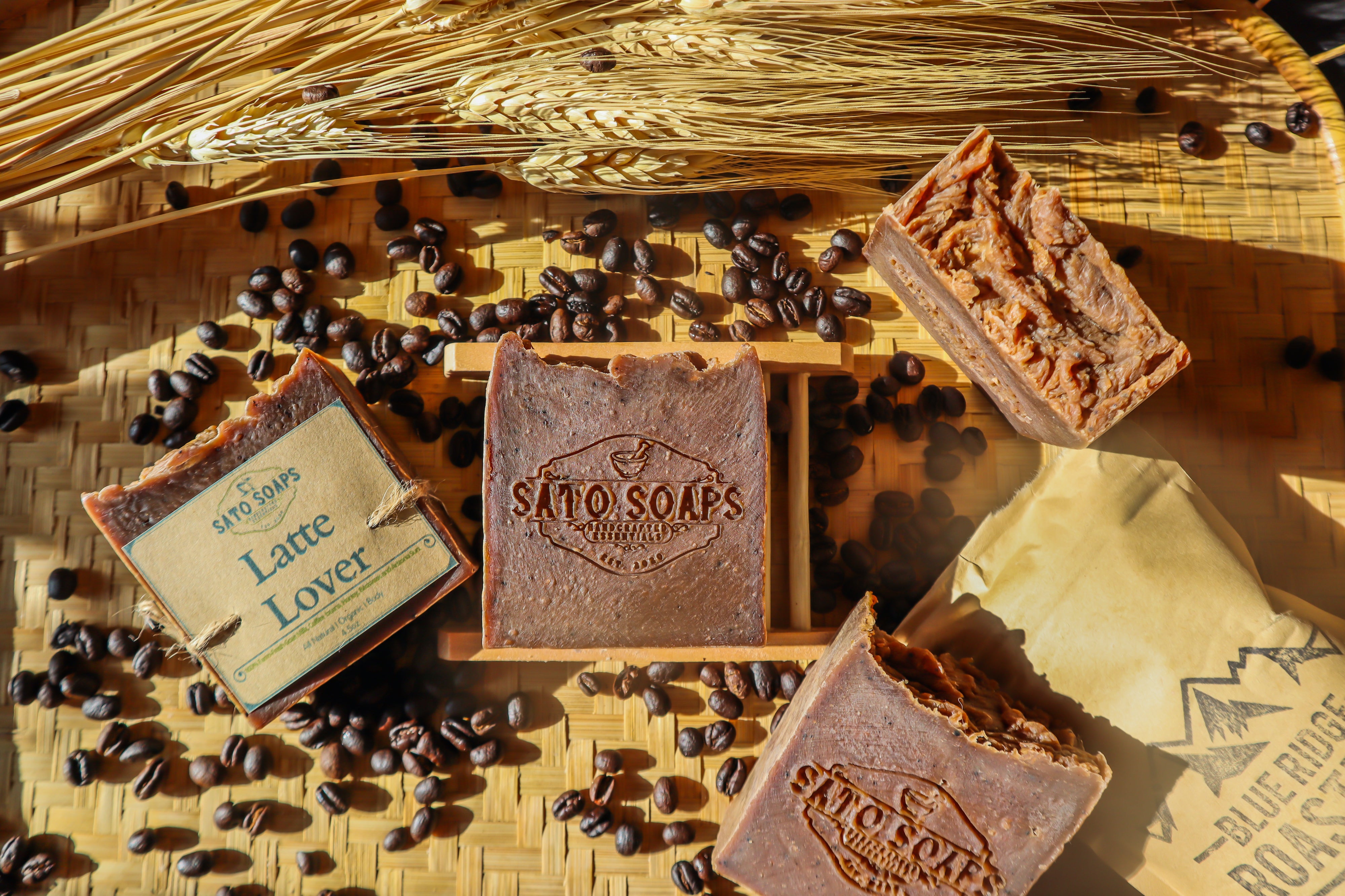 Latte Lover (Goats Milk and Coffee Moisturizing Body Bar)